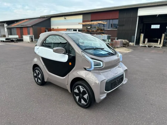 XEV YOYO Elektro Klima Keyless