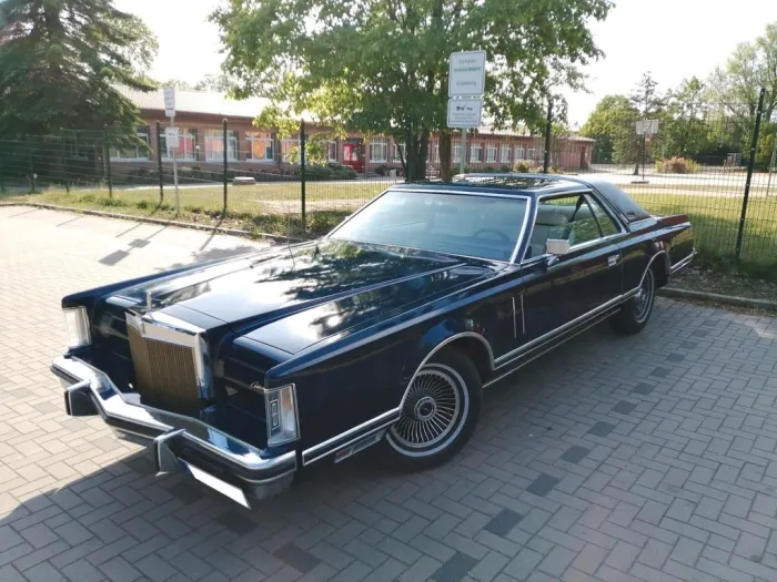 Other Lincoln Continental Mark V