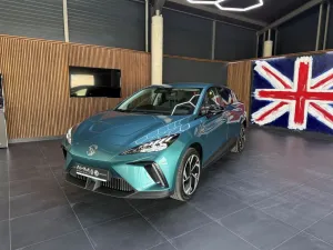 MG4 Premium *64kWh*360°*Navi*LED*452km*