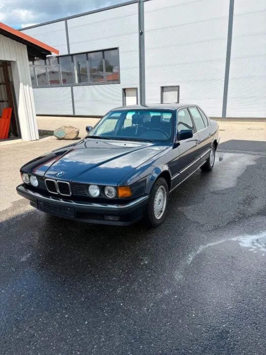 BMW 730i mit H-Zulassung