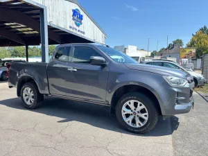 Isuzu D-Max Single Cab 4WD/ L/16800Km