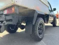 Lada Niva 1.7 i 4x4 Pritsche Offroad mit Aufbaubox