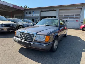 Mercedes-Benz 230 CE