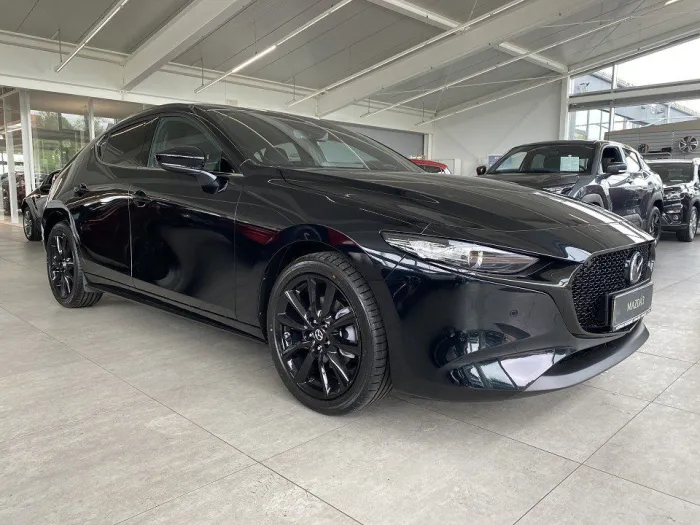 Mazda 3 2.5 Homura Alexa, Qi, Haed-up, 18