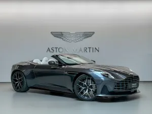 Aston Martin DB12 4.0 V8
