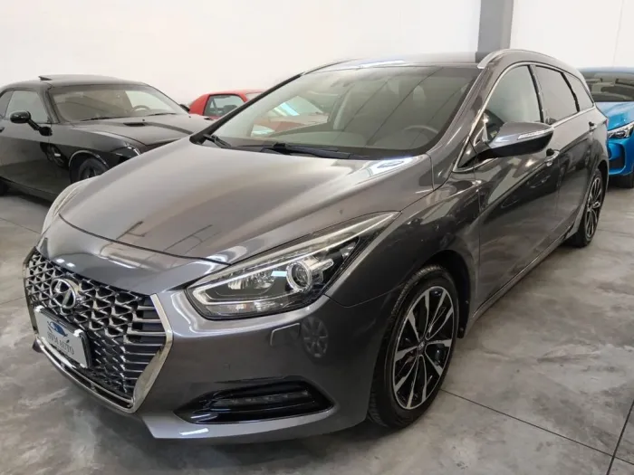 Hyundai i40 Wagon 1.6 CRDi DCT Business