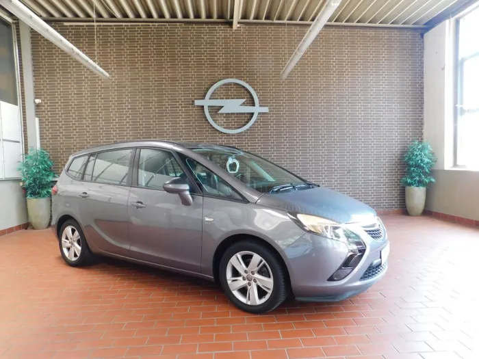Opel Zafira C Tourer Drive