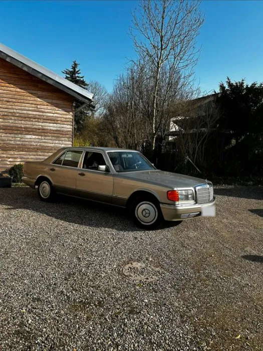 Mercedes-Benz Mercedes W126- S 260E- BJ 1988- Große Hist...