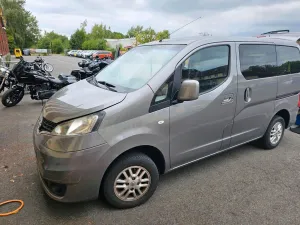 Nissan Nv 200 Evalia Tekna 7Sitze
