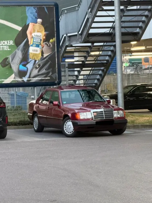 Mercedes-Benz E260 6-Zylinder Oldtimer Alm...
