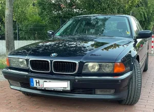 BMW 740i A -