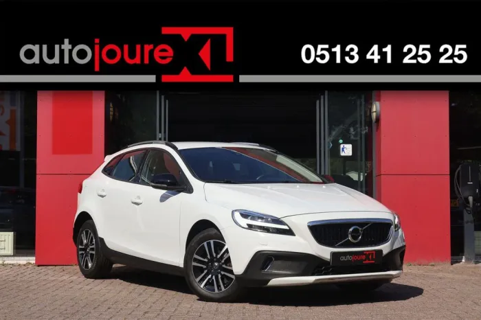 Volvo V40 Cross Country 1.5 T3 153pk Nordic+ Automaat