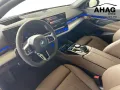 BMW i5 eDrive40 Touring M-Sport Pro - AHK - Driving 
