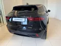 Jaguar E-Pace R-Dynamic SE AWD Plug-In Hybrid Panorama