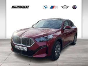 BMW iX2 eDrive20 DAB LED Pano.Dach Komfortzg. AHK