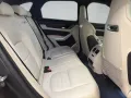 Jaguar R-DYNAMIC 3.0D 300 HP A8 MHEV