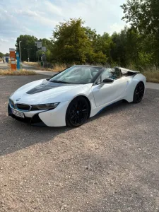 BMW i8 Roadster -