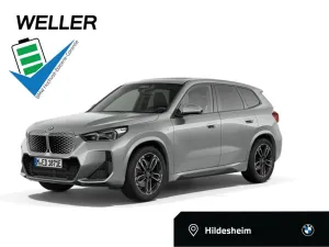 BMW iX1 xDrive30 M SPORT AHK,Pano,H/K,360°,HUD