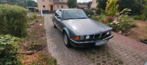 BMW 730i E32 V8