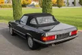 Mercedes-Benz SL 560