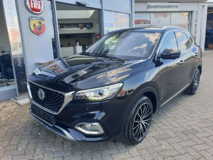MG EHS Luxury PHEV