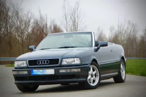 Audi Cabriolet 2.0 -echtes Sondermodell 