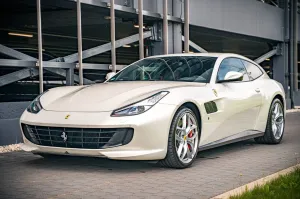 Ferrari GTC4Lusso 3.9 V8 T DCT