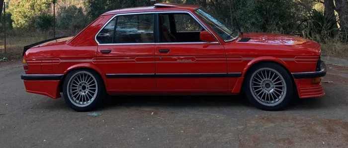 BMW 528