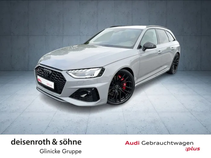 Audi RS 4 Avant RS-Aga/B&O/Kam/Nav/Assist/Memory/20