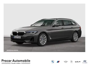 BMW 530e TOURING+PANO+HuD+DA+KOMFORTZG
