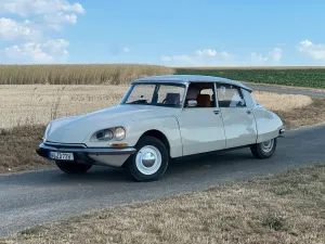 Citroën DS DSuper ID19 mit TÜV und H, unge...