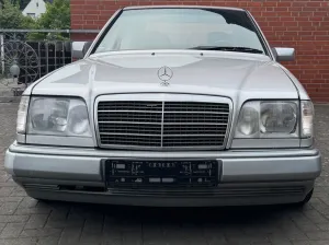 Mercedes-Benz E 280 W124