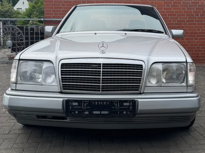 Mercedes-Benz E 280 W124
