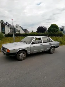 Audi 100 C2 Typ 43