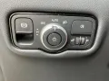 Mercedes-Benz 220 V 220 d RWD lang