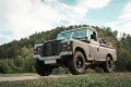 Land Rover 109 V8