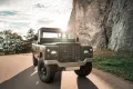 Land Rover 109 V8