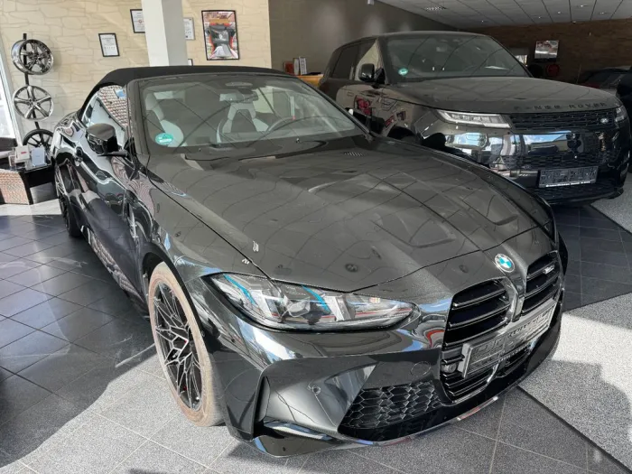 BMW M4 Cabrio xDrive Competition-M Driver's +MATRIX