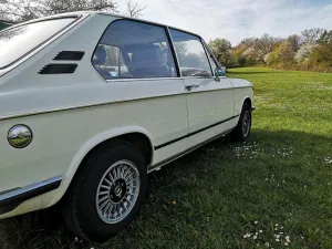 BMW 1802 touring E6 2002  02  super Blechz...