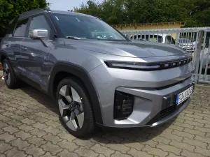 Ssangyong Torres EVX Titanium 72KW
