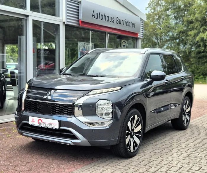 Mitsubishi Outlander 2.4L PHEV TOP eSSD Navi Leder AHK