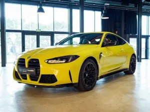 BMW M4 Competition xDrive Innovation, M Compound-Bre