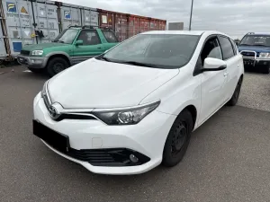 Toyota Auris 1.2T Design Edition 8FACH R-KAM 17