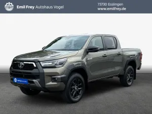 Toyota HiLux 2.8 4x4 Double Cab Invincible Autm.