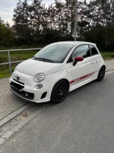 Abarth 595 Yamaha Racing