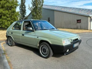 Skoda Favorit 136L