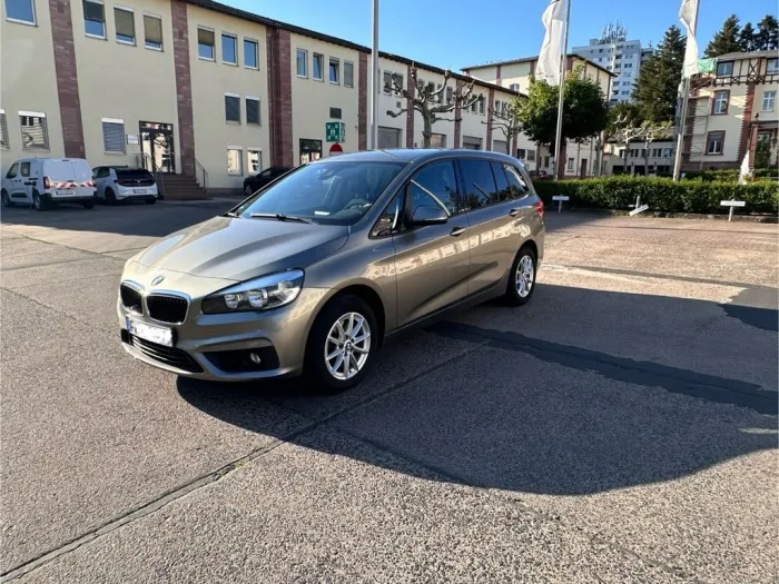 BMW 218 Gran Tourer 218i Advantage Advantage