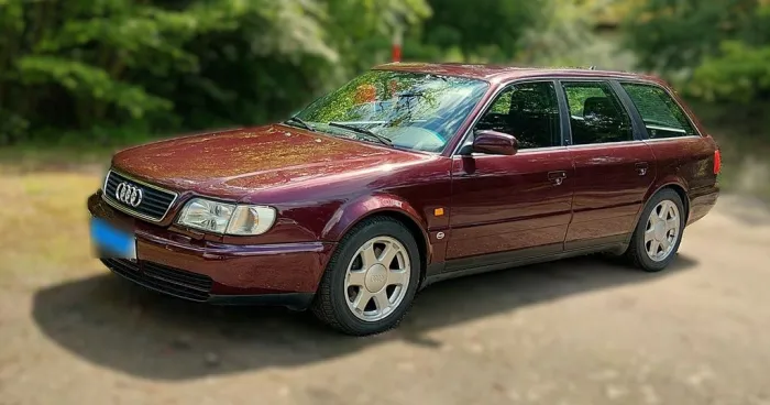 Audi A6 Avant S6 Quattro 4,2L 8 Zylinder