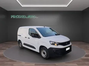 Peugeot PEUGEOT Partner 1.5 bluehdi 100cv L1 Premium.3 P