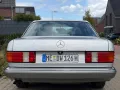 Mercedes-Benz 260SE umfänglich restauriert bei MB 